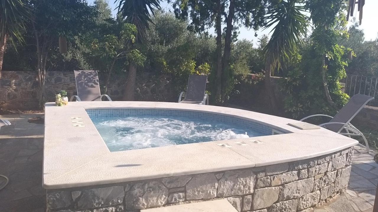Villa Onar A Stone House With Amazing View Stoúpa Esterno foto
