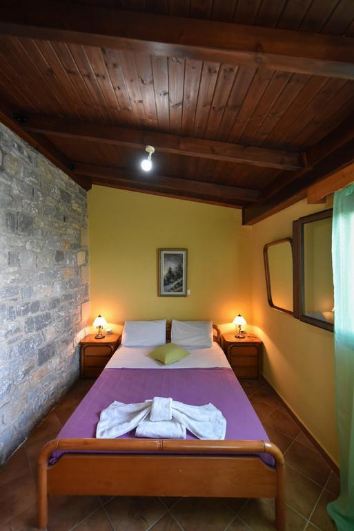 Villa Onar A Stone House With Amazing View Stoúpa Esterno foto