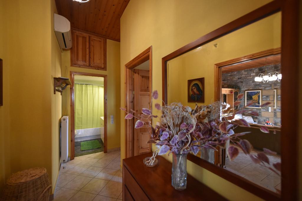 Villa Onar A Stone House With Amazing View Stoúpa Esterno foto