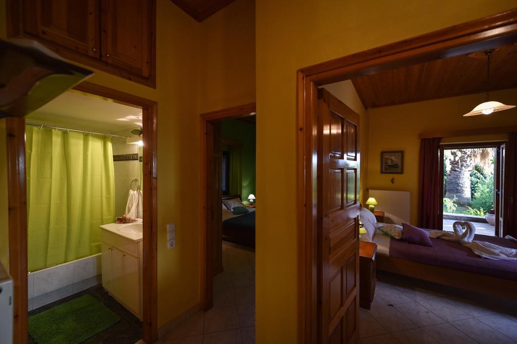 Villa Onar A Stone House With Amazing View Stoúpa Esterno foto