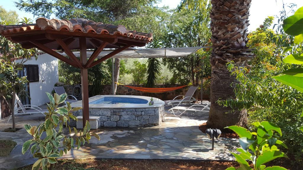 Villa Onar A Stone House With Amazing View Stoúpa Esterno foto